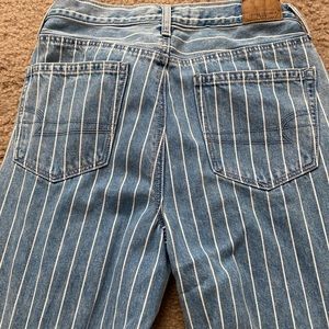 American eagle white striped high wasted jeans